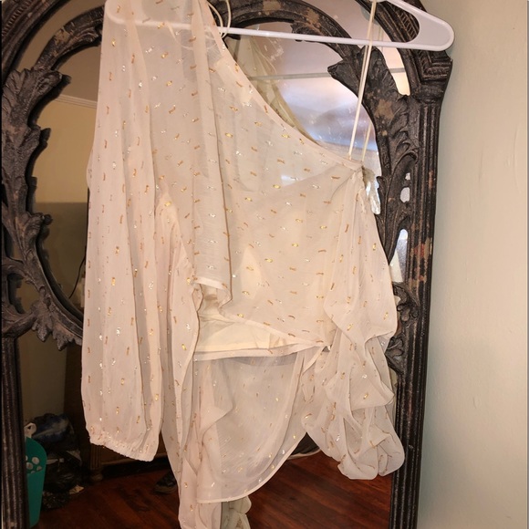 NWT 12th Tribe heartbreaker ruffled tie top - Picture 7 of 8